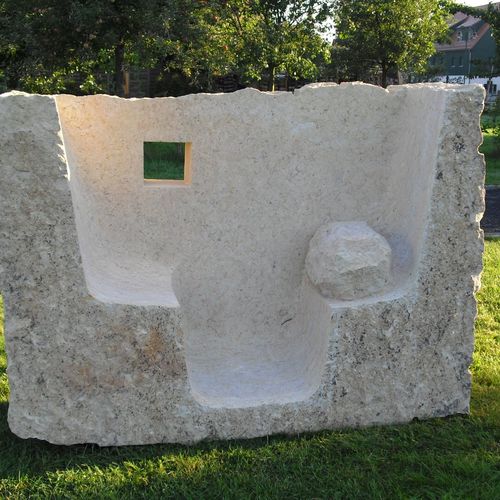 Gallery B, image 20 of 38