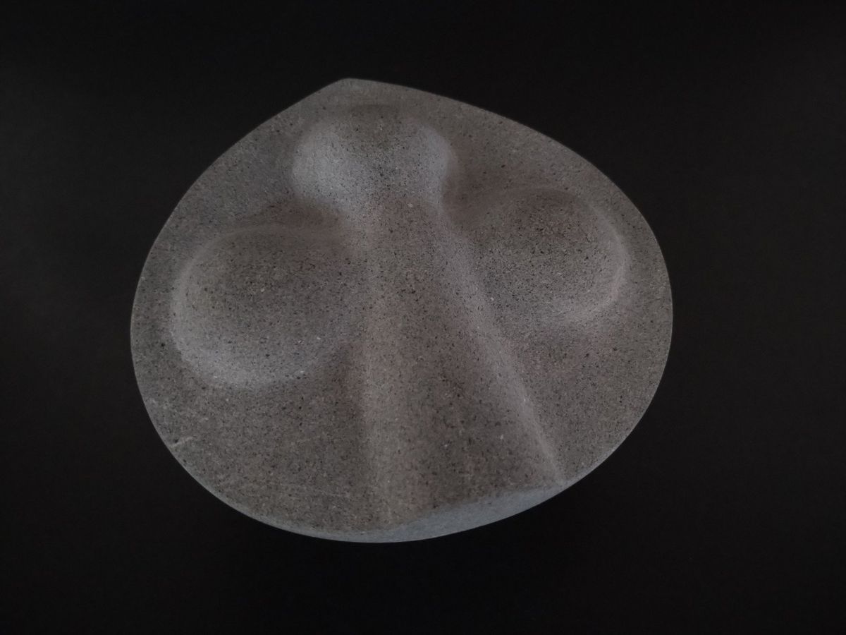 Sleeping flower 2 / Sandstone